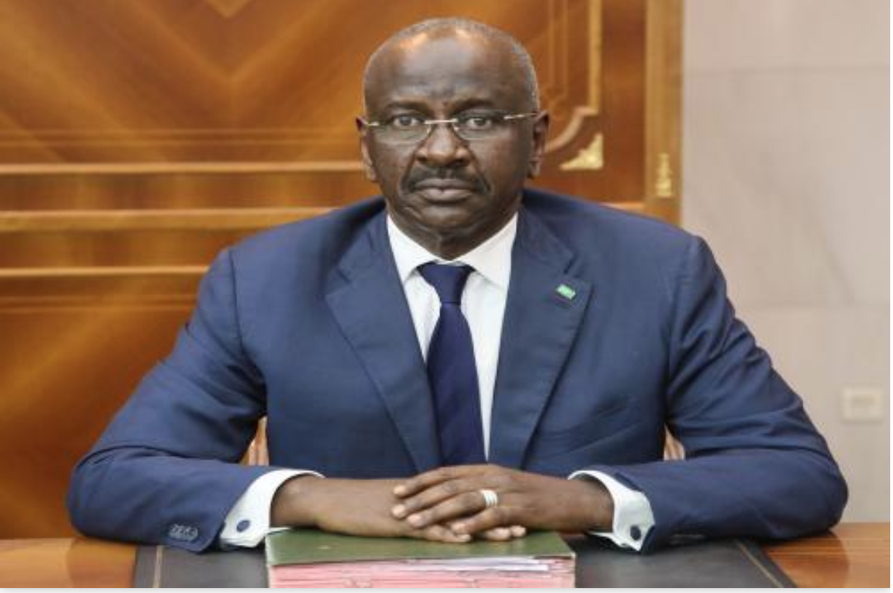 Le ministre des Affaires étrangères revient de Malabo