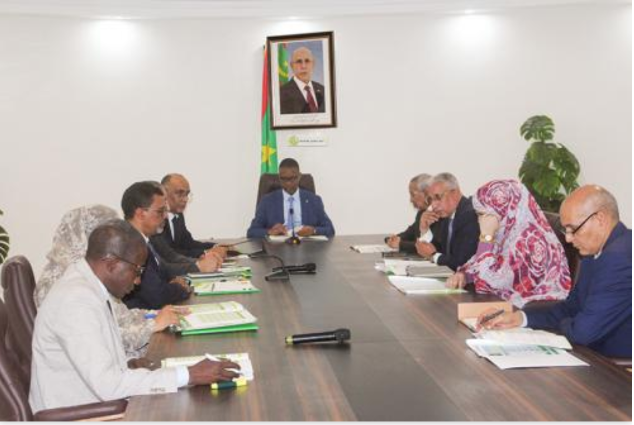 Le Premier ministre préside une réunion du Comité ministériel chargé du suivi de la pandémie de Covid-19 Le Premier ministre préside une réunion du Comité ministériel chargé du suivi de la pandémie de Covid-19