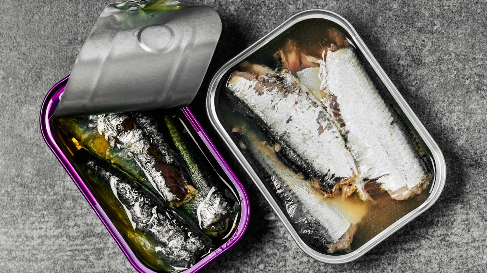 Distribution de 15 tonnes de poisson à des familles à faibles revenus