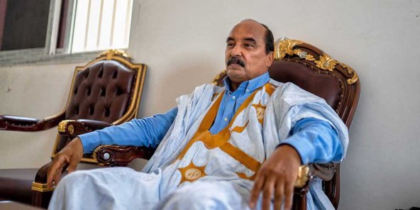 Mauritanie : L’ex-président Ould Abdel Aziz va se rendre à l’étranger