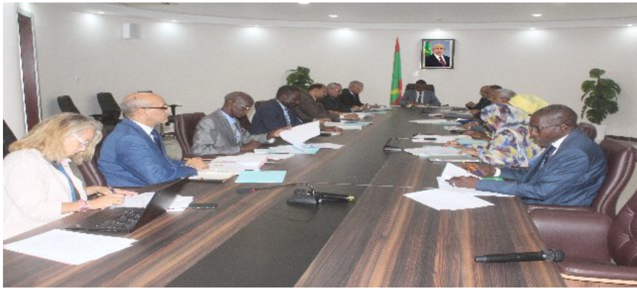 Le Premier Ministre préside une réunion du Comité Ministériel chargé du suivi du Programme Santé unique Le Premier Ministre préside une réunion du Comité Ministériel chargé du suivi du Programme Santé unique