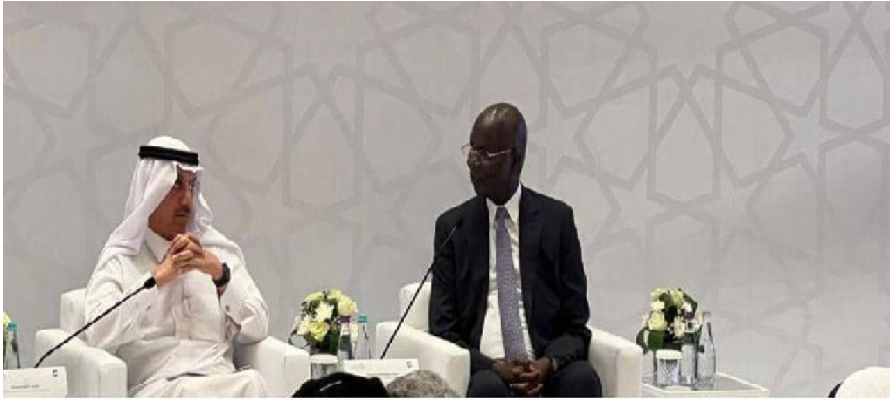 Le ministre de l’Économie s’entretient à Riyad avec le ministre saoudien des Finances