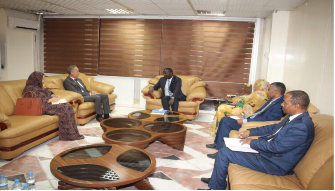 Le ministre de la Culture s’entretient avec le représentant de l’UNICEF Le ministre de la Culture s’entretient avec le représentant de l’UNICEF