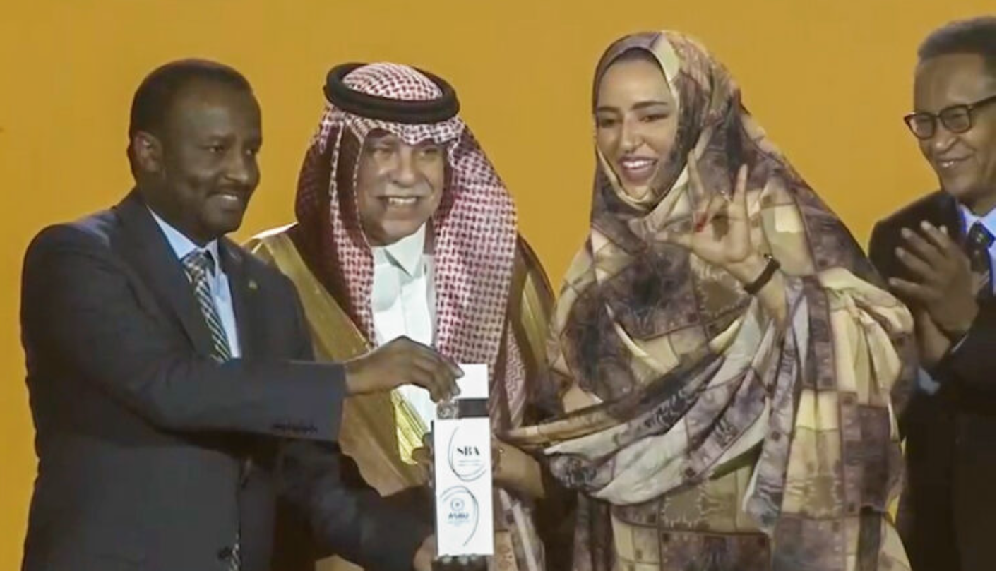 Festival arabe de la radio et de la télévision : Le ministre de la Culture assiste, avec son homologue saoudien, à la remise de distinction de la cinéaste mauritanienne Lalla Kaber