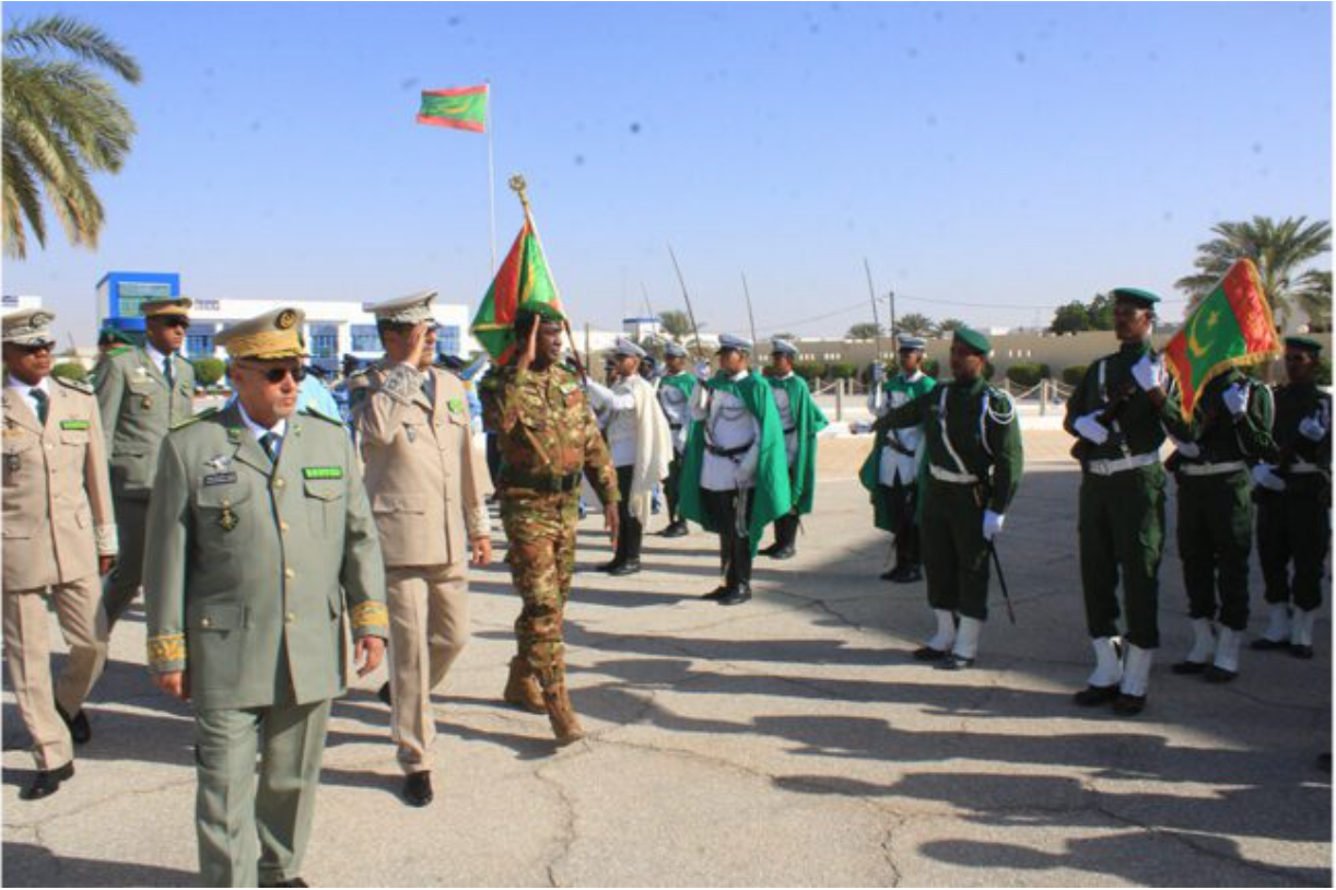 Le Chef d’état- major général des armées, accompagné de son homologue malien, visite l’état- major de la gendarmerie nationale