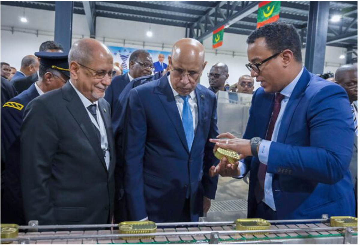 Le Président de la République inaugure des infrastructures de stockage et de conservation du poisson à Nouadhibou