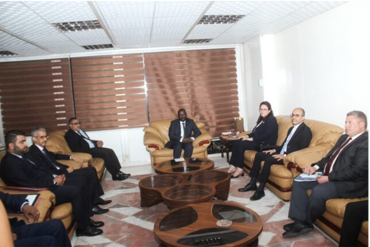 Le ministre de la Culture reçoit son homologue tunisienne accompagnée du directeur général de l’ALESCO
