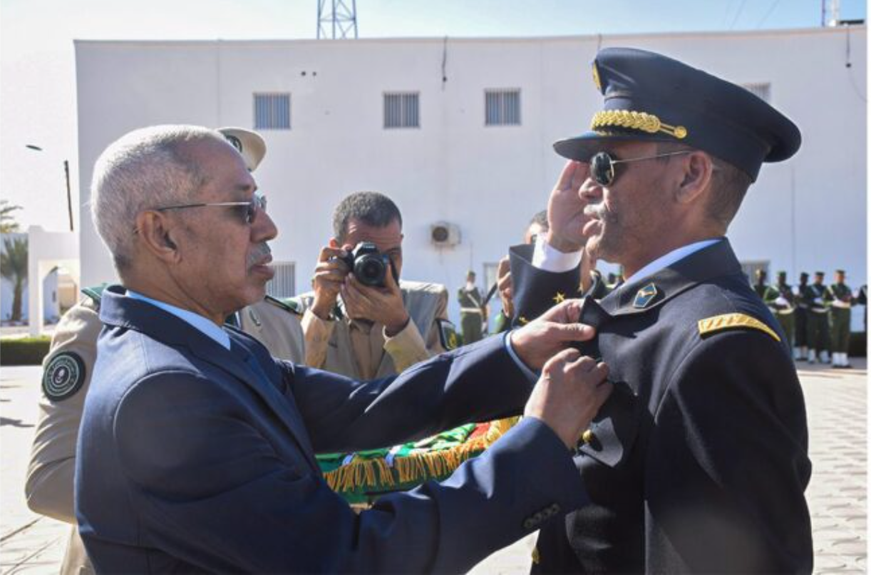 Décoration d’un certain nombre d’officiers et sous-officiers des forces armées