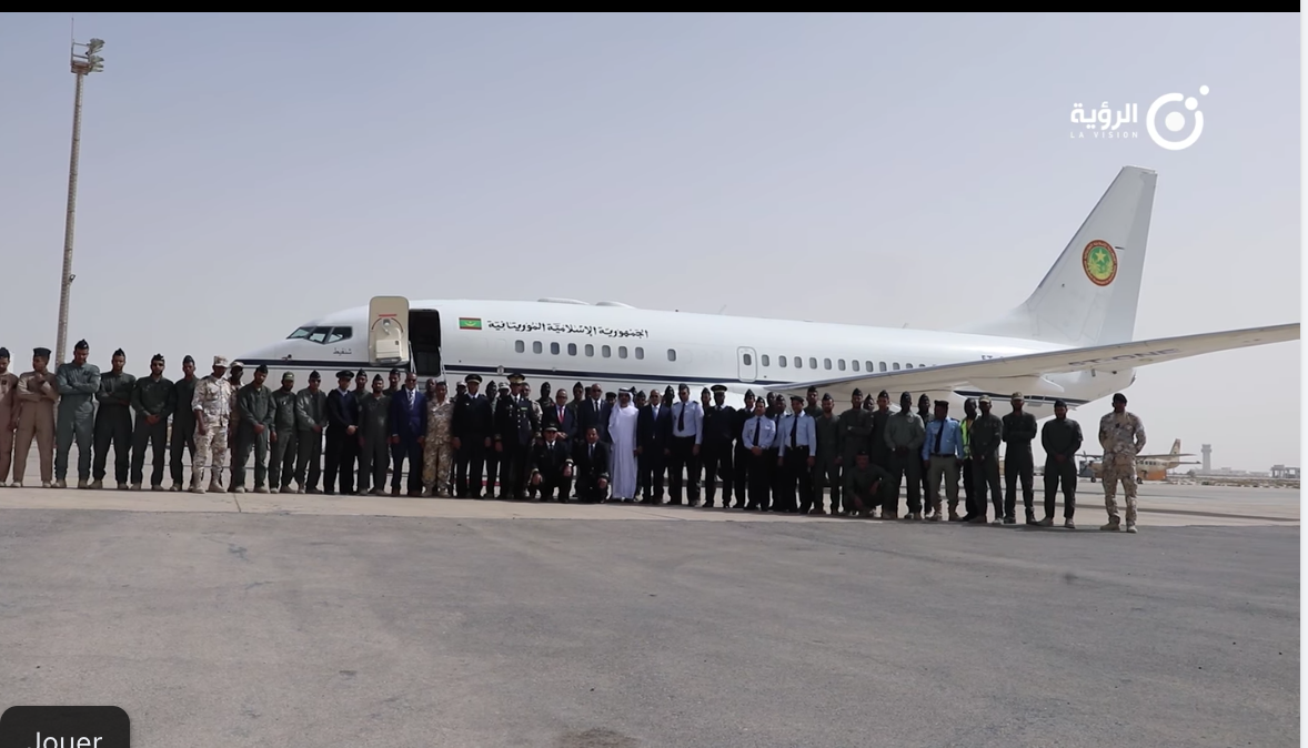 Une délégation ministérielle réceptionne l’avion présidentiel Chinguitt