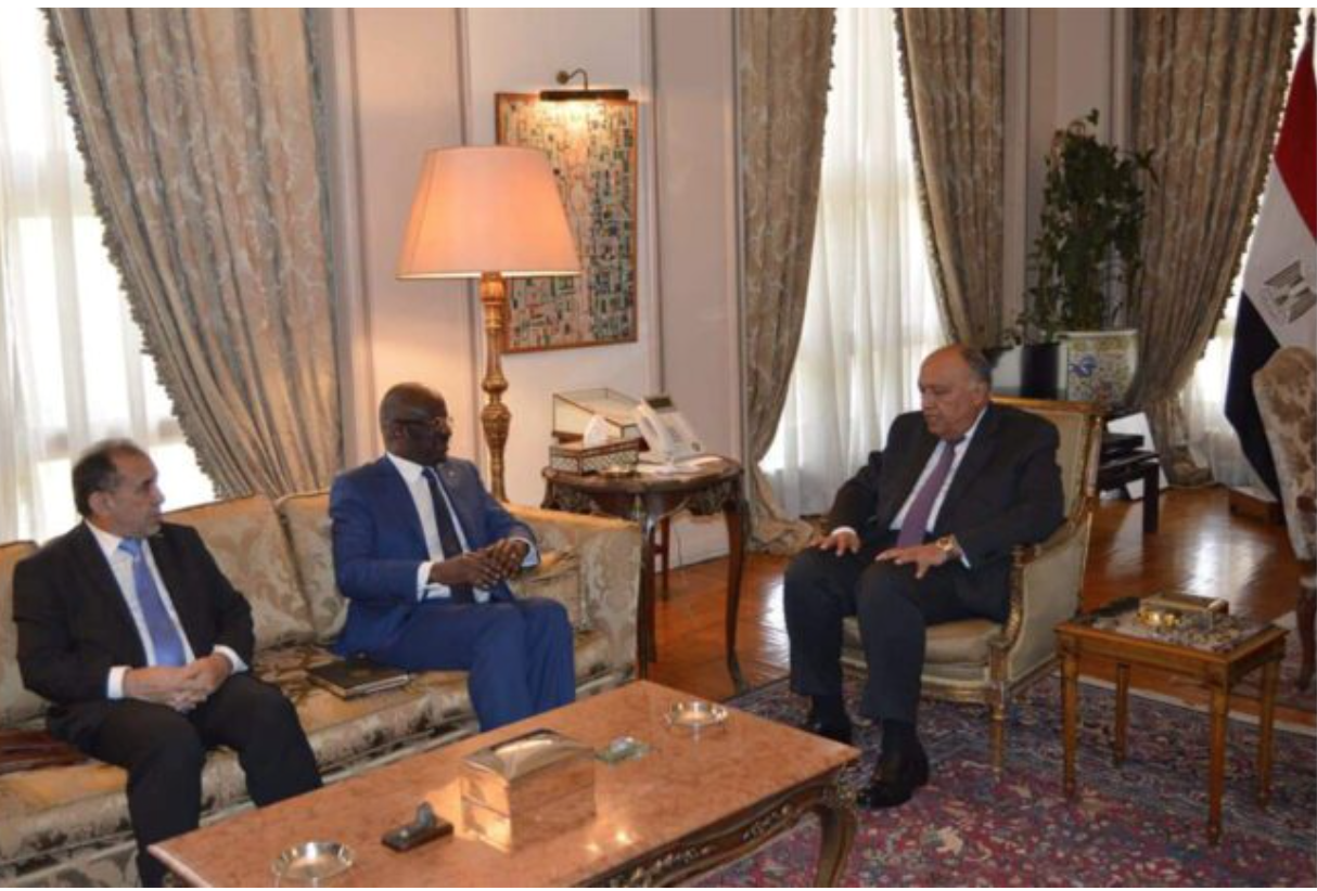 Le ministre des Affaires étrangères rencontre son homologue égyptien Le ministre des Affaires étrangères rencontre son homologue égyptien