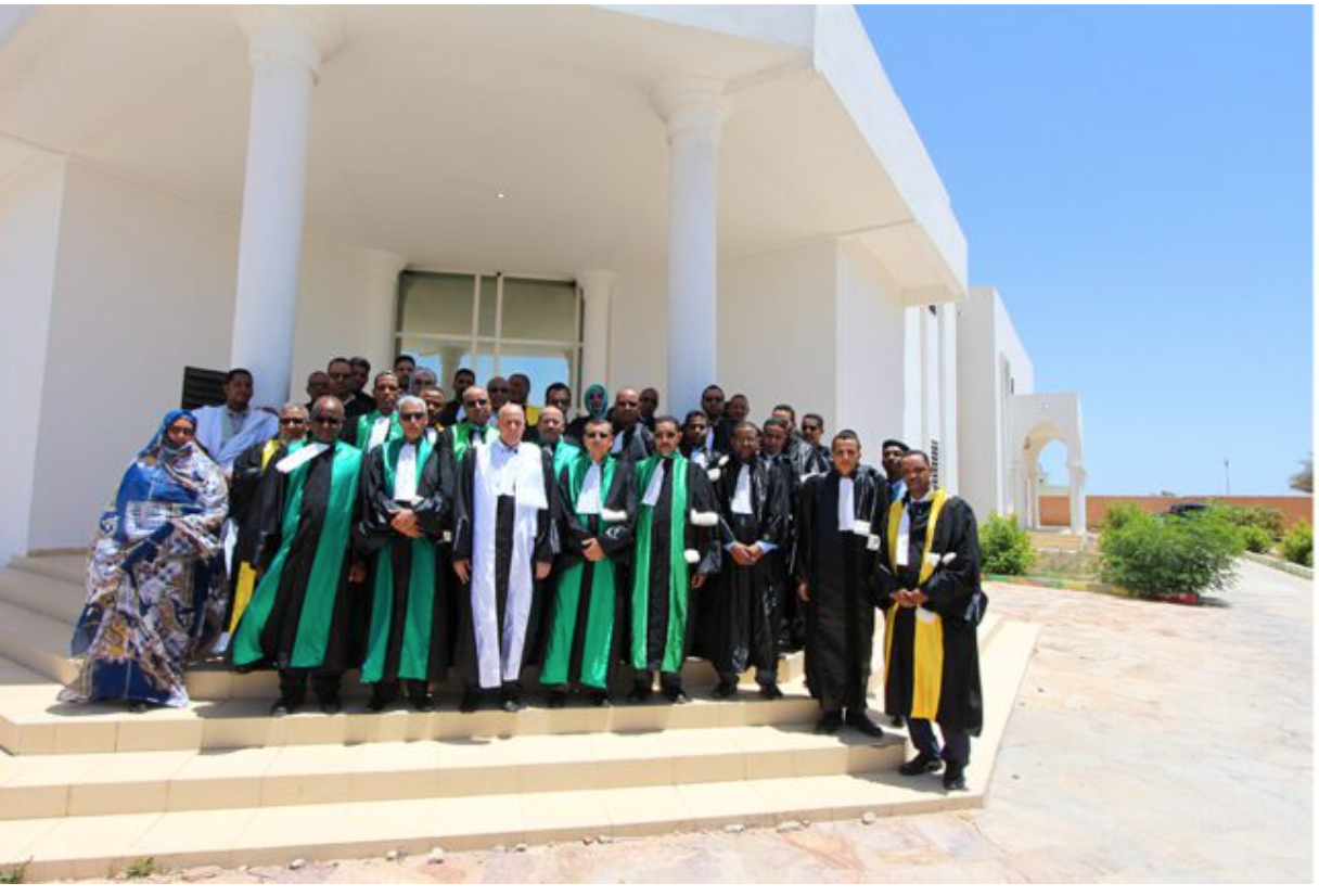 Des magistrats affectés à la Cour des comptes prêtent serment Des magistrats affectés à la Cour des comptes prêtent serment