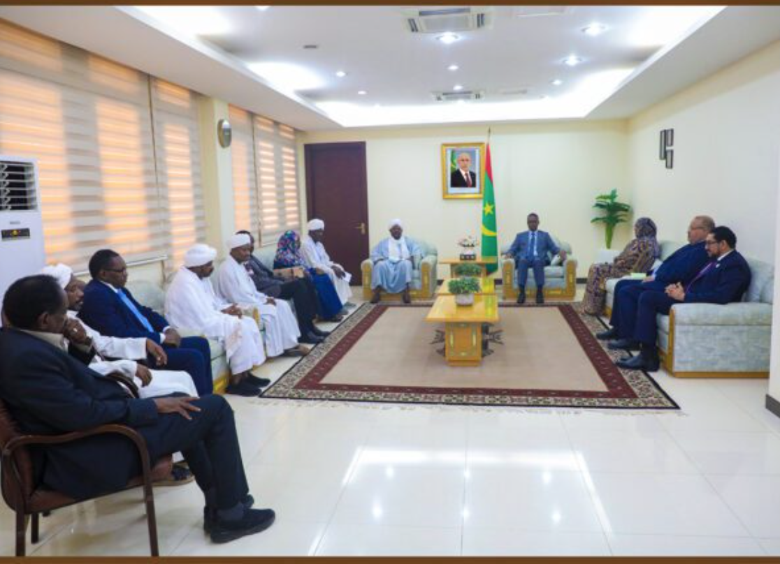 Le Premier ministre reçoit les participants à la réunion consultative des Ulémas du Sahel et du Soudan
