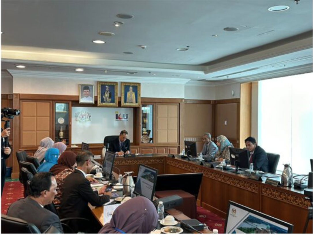 Une délégation de notre pays se rend à Kuala Lumpur Une délégation de notre pays se rend à Kuala Lumpur