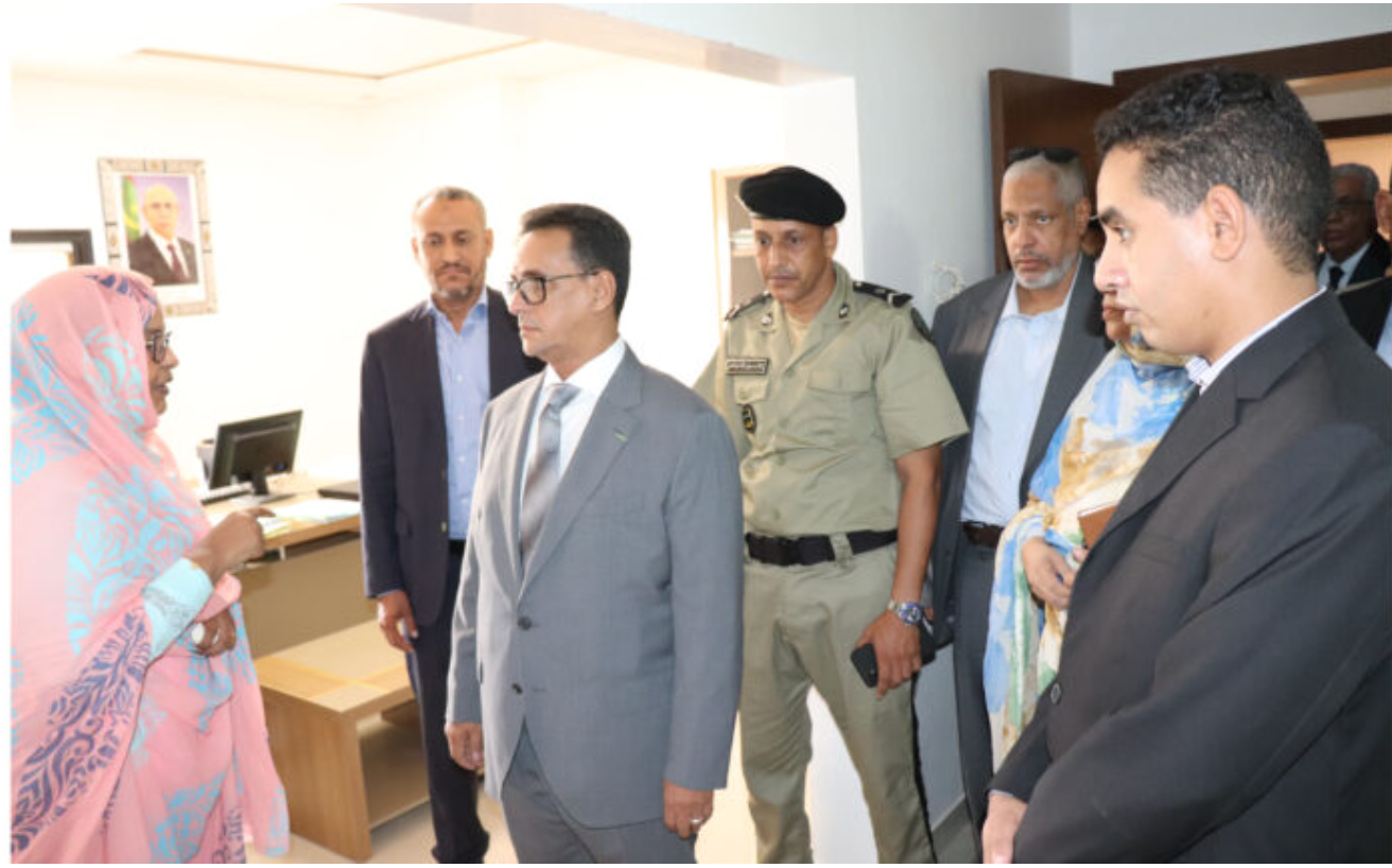 Le ministre de la culture s’enquiert de l’avancement des travaux dans certaines directions du secteur Nouakchott Le ministre de la culture s’enquiert de l’avancement des travaux dans certaines directions du secteur Nouakchott