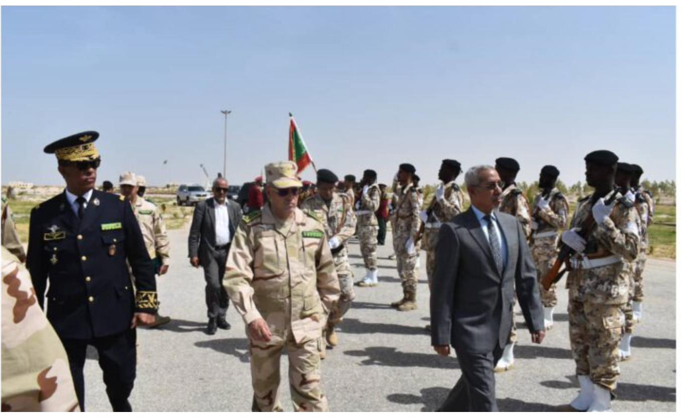 Le ministre de la Défense Nationale et le chef d’état-major général des Armées rendent visite à l’état-major de l’Armée de l’Air Le ministre de la Défense Nationale et le chef d’état-major général des Armées rendent visite à l’état-major de l’Armée de l’Air