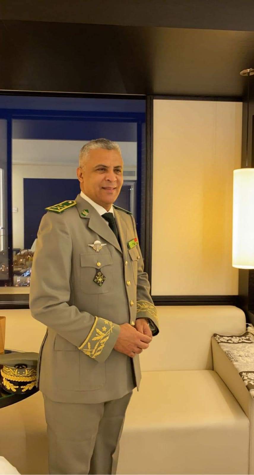 Décret nommant le chef d’état-major de l’armée de l’air Décret nommant le chef d’état-major de l’armée de l’air