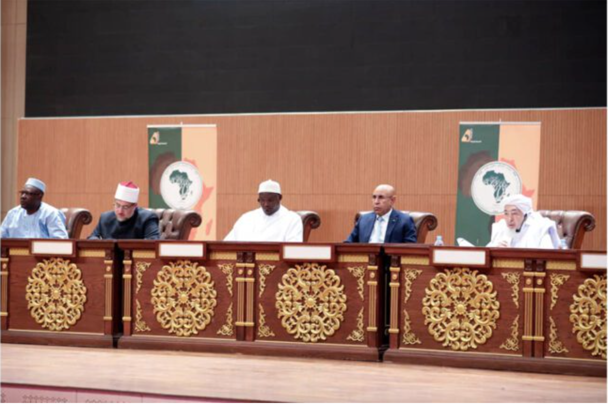 Le Président de la République supervise la quatrième conférence africaine pour la paix Le Président de la République supervise la quatrième conférence africaine pour la paix