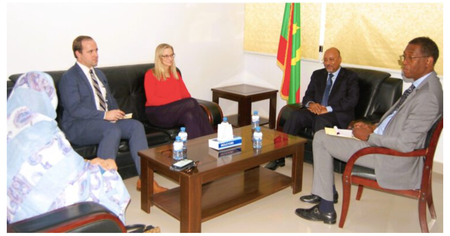 Le Président de la Chambre de Commerce reçoit l’Ambassadrice des Etats-Unis Le Président de la Chambre de Commerce reçoit l’Ambassadrice des Etats-Unis