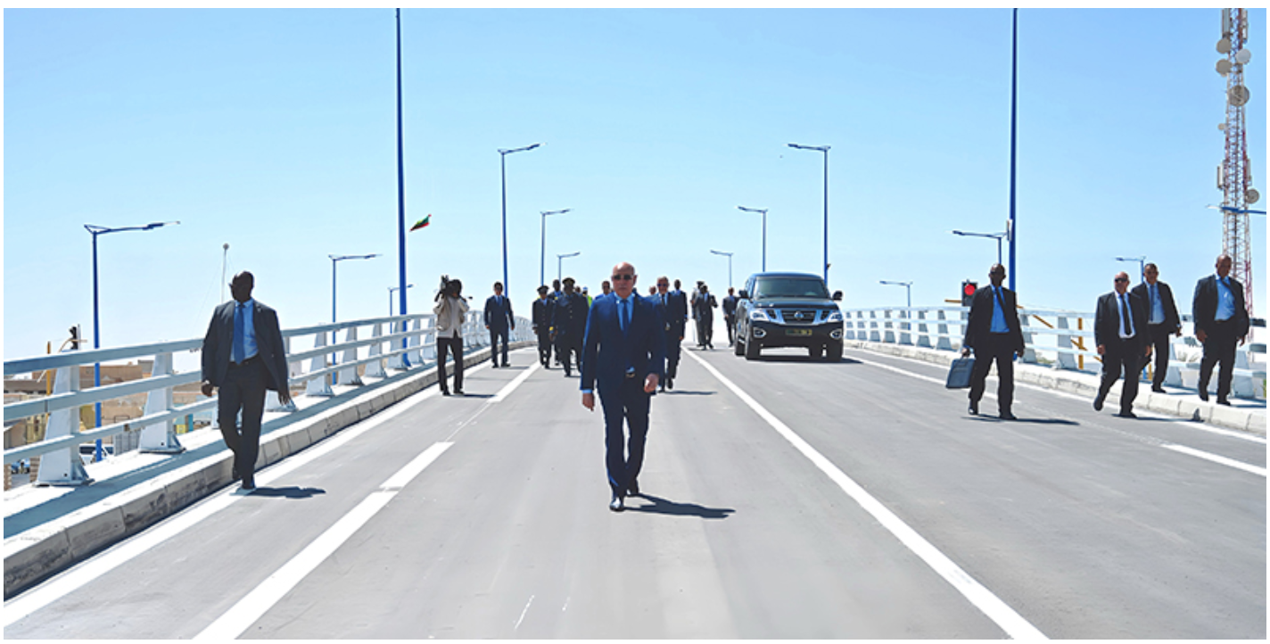 Le Président de la République inaugure l’échangeur Taazour Le Président de la République inaugure l’échangeur Taazour
