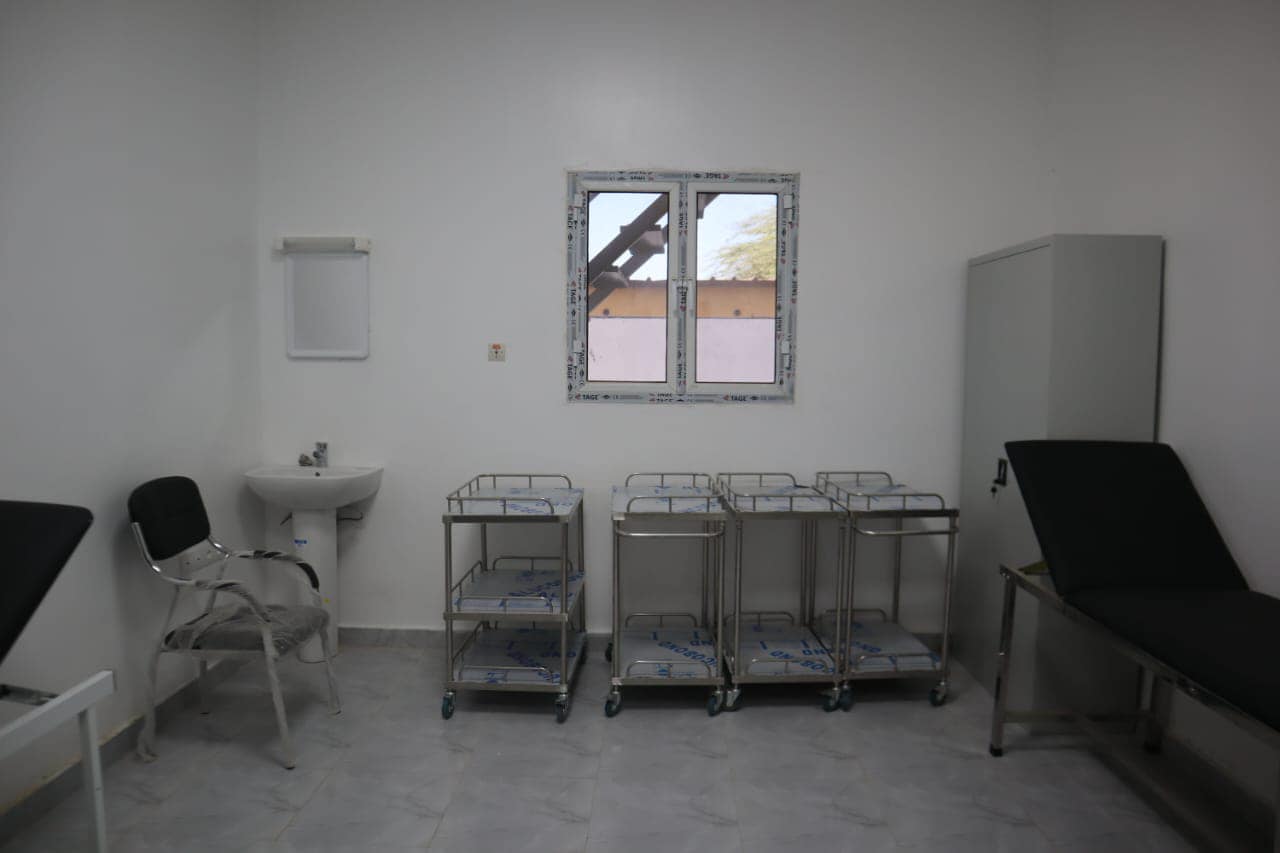 Nouakchott-Sud: TAAZOUR remet au Ministère de la Santé une polyclinique équipée à El Mina