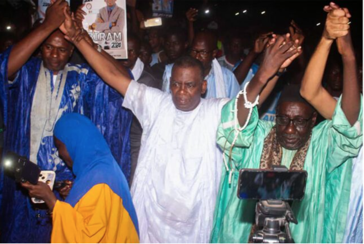 Présidentielle 2024: Le candidat Biram Dah Abeid organise un meeting électoral à Wompou Présidentielle 2024: Le candidat Biram Dah Abeid organise un meeting électoral à Wompou