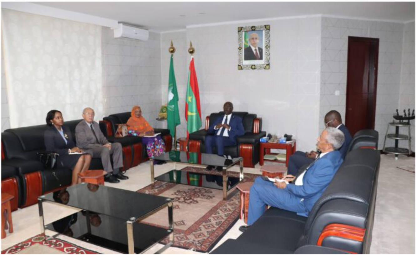 Le ministre des Affaires étrangères reçoit une mission de l’OIF pour l’observation des élections Le ministre des Affaires étrangères reçoit une mission de l’OIF pour l’observation des élections