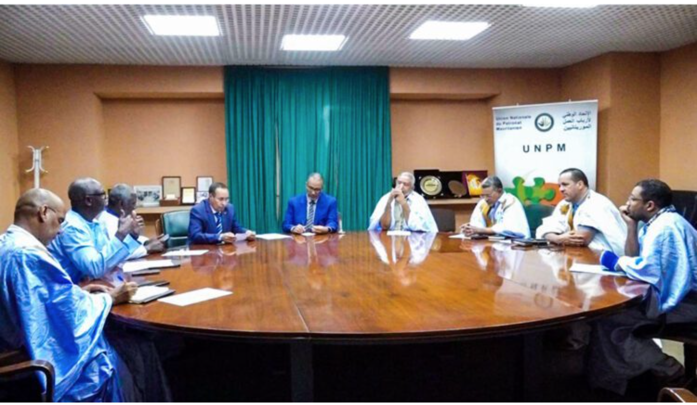 L’Association des Maires de Mauritanie approuve la Charte de Consolidation Familiale lancée par des hommes d’affaires mauritaniens L’Association des Maires de Mauritanie approuve la Charte de Consolidation Familiale lancée par des hommes d’affaires mauritaniens