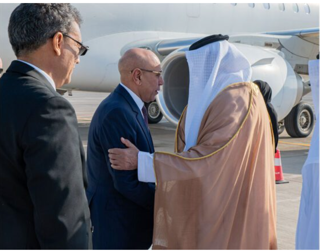 Arrivée du président de la République à Abu Dhabi