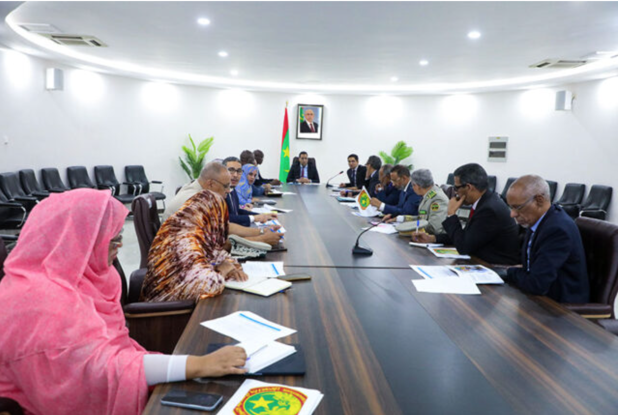 Le Premier Ministre préside la réunion du comité ministériel chargé de la mise en œuvre du Programme National de Protection de la Jeunesse Le Premier Ministre préside la réunion du comité ministériel chargé de la mise en œuvre du Programme National de Protection de la Jeunesse