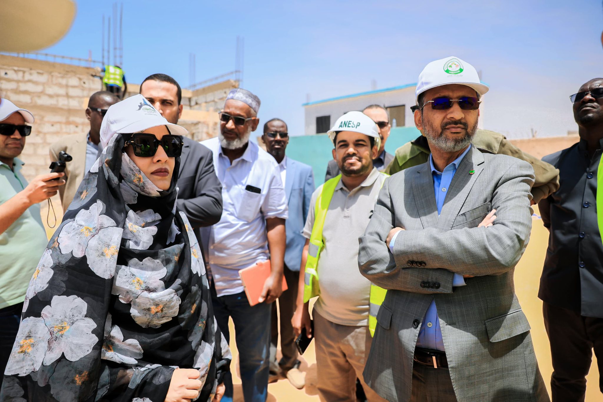 Taazour : une délégation gouvernementale s’informe sur les travaux de construction d’établissements d’enseignement à Nouakchott Taazour : une délégation gouvernementale s’informe sur les travaux de construction d’établissements d’enseignement à Nouakchott