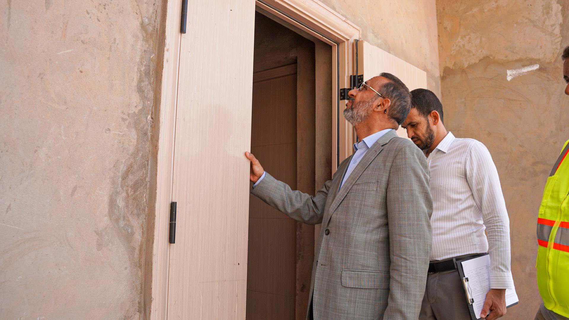 Le délégué général de TAAZOUR appelle tous les acteurs concernés par la mise en œuvre des travaux d’infrastructures scolaires à Nouakchott à redoubler d’efforts afin de les achever avant le début de la prochaine année scolaire 2025/2026
