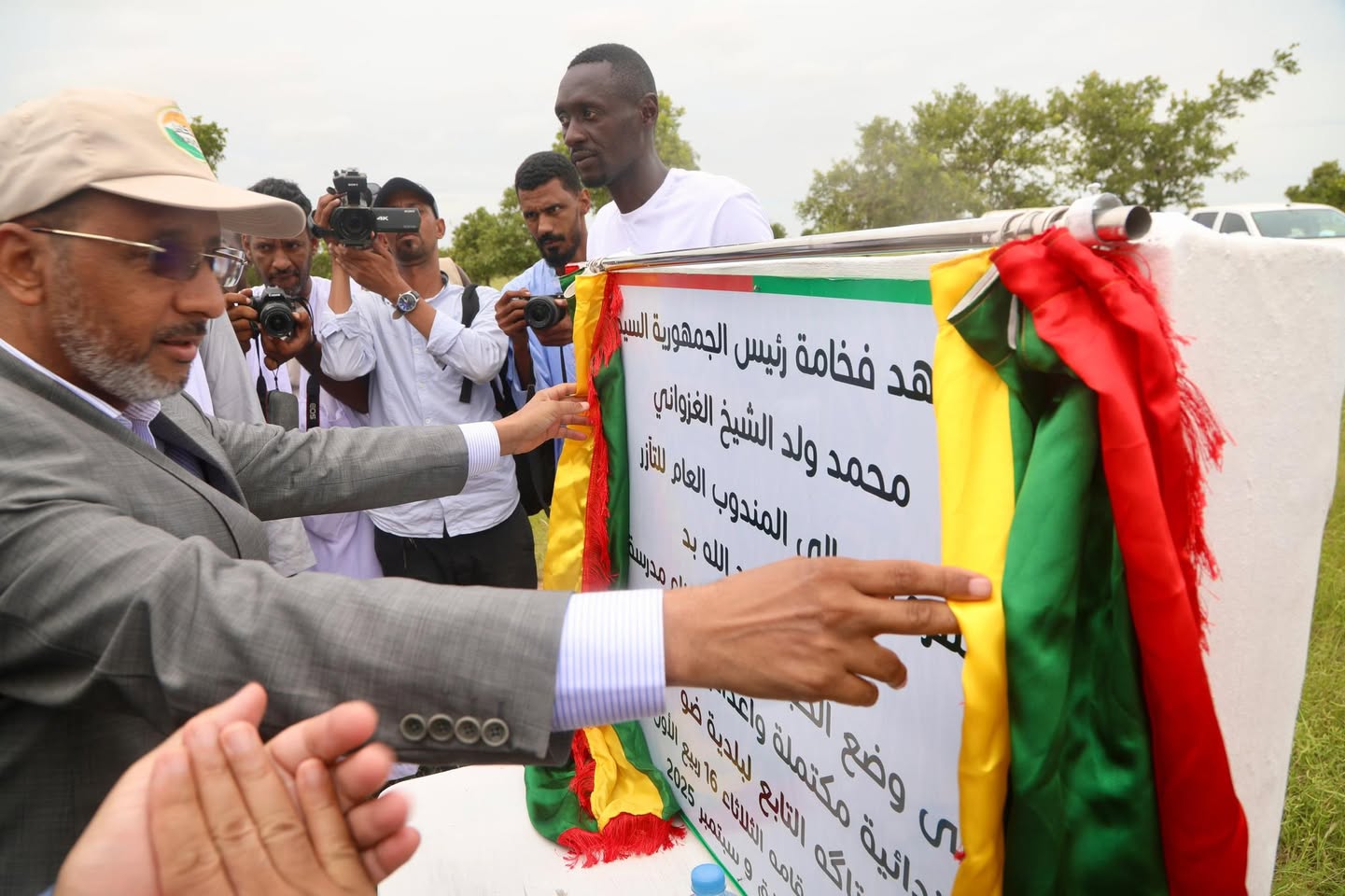 Taazour au Gorgol : Le Délégué général de la Solidarité s’enquiert de la situation des citoyens victimes des inondations à Tifoundé Civé