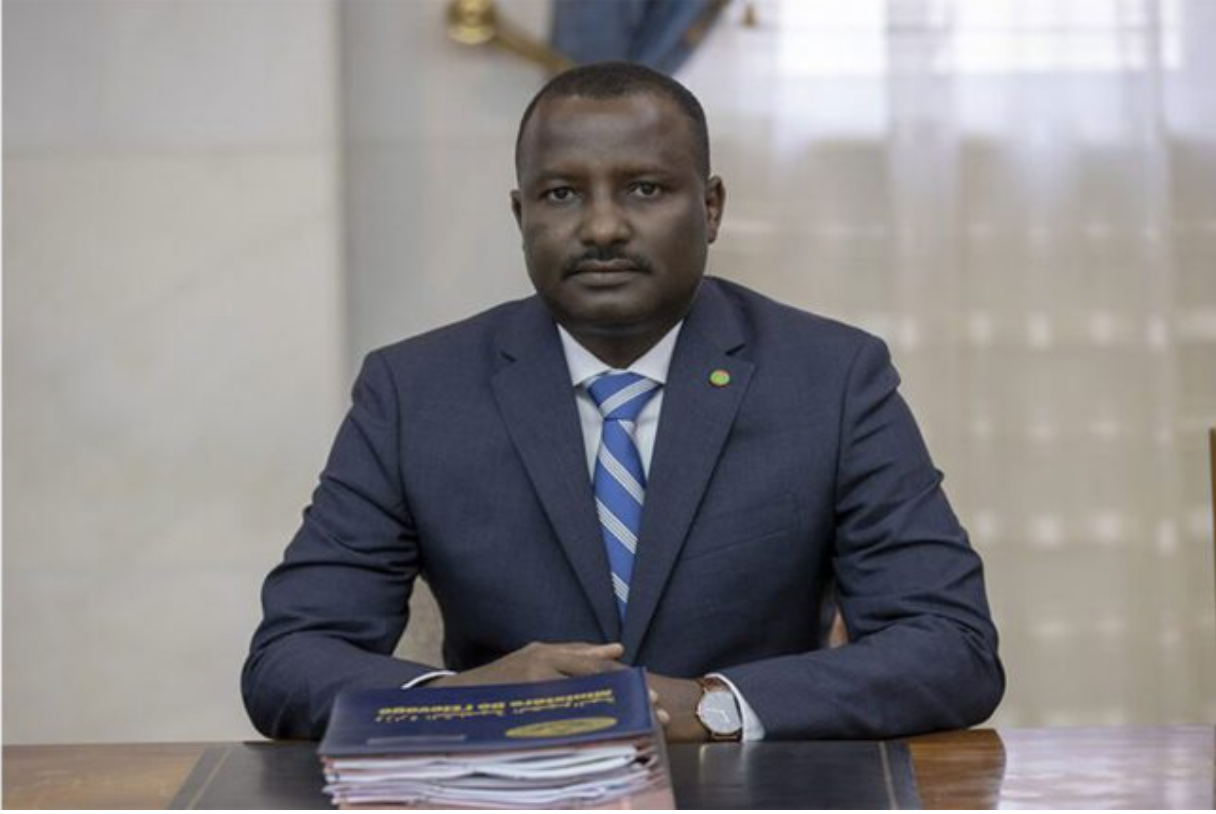 Le ministre de la Justice se rend aux Émirats arabes unis dans le cadre une visite de travail Le ministre de la Justice se rend aux Émirats arabes unis dans le cadre une visite de travail