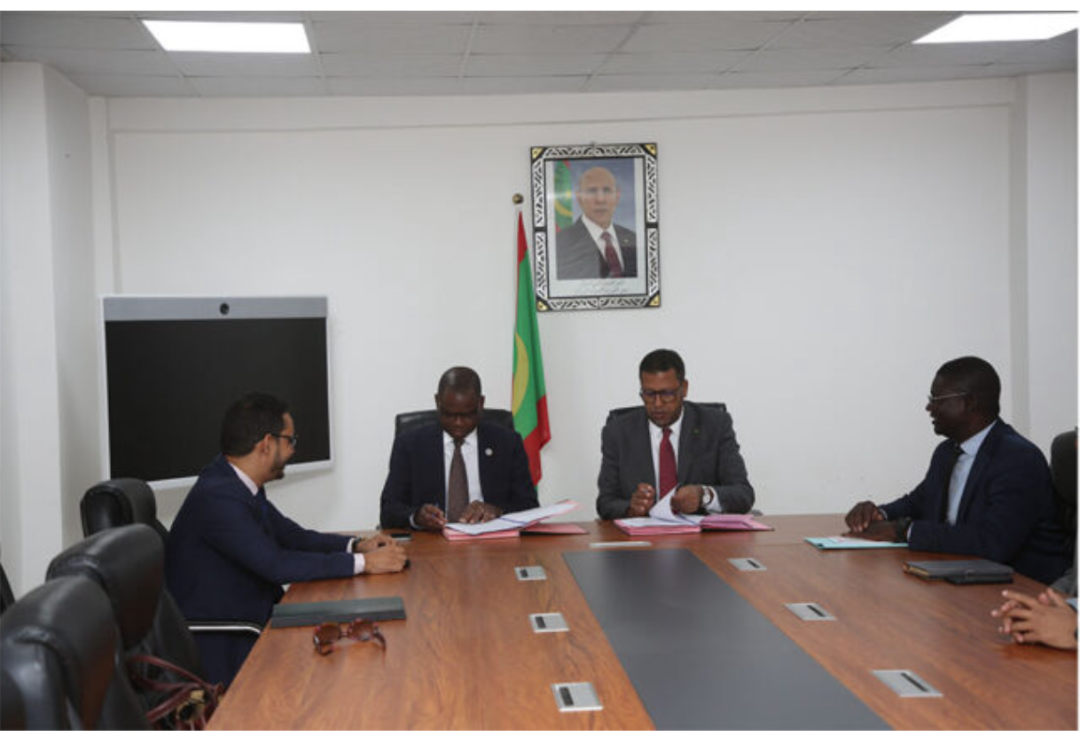 La Mauritanie et la FAO signent un programme de coopération technique pour lutter contre le criquet pèlerin