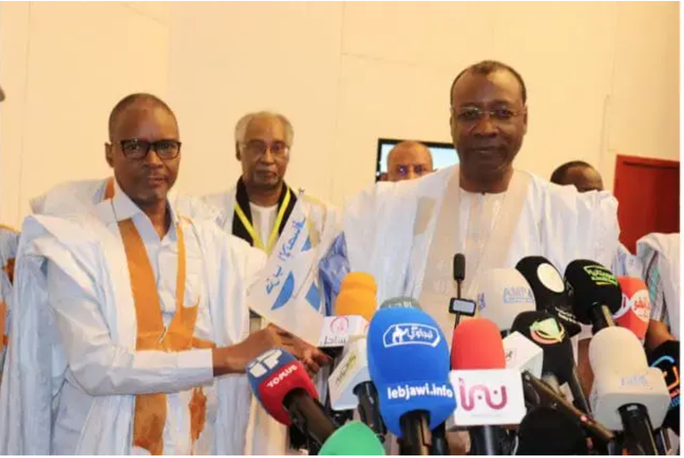 Le parti au pouvoir se choisit un nouveau président en la personne d’un ancien premier ministre