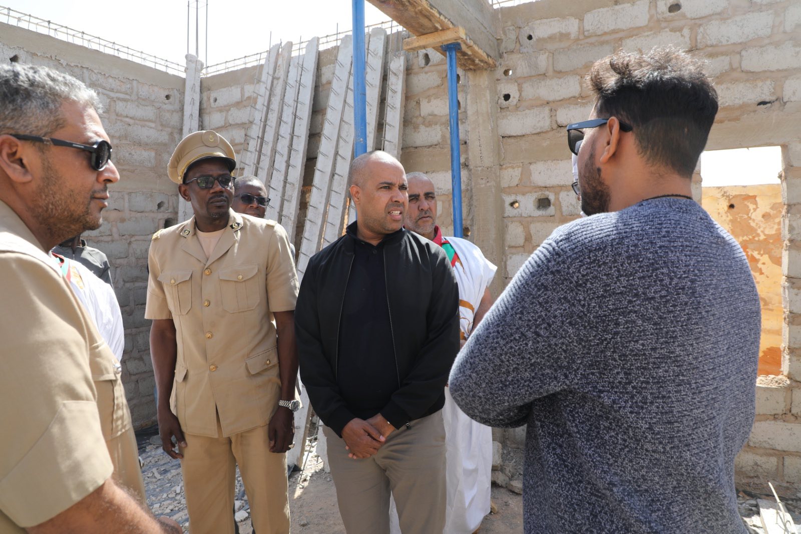 Taazour : le Délégué général à la Solidarité inspecte des projets de services en construction dans le Hodh El Gharbi