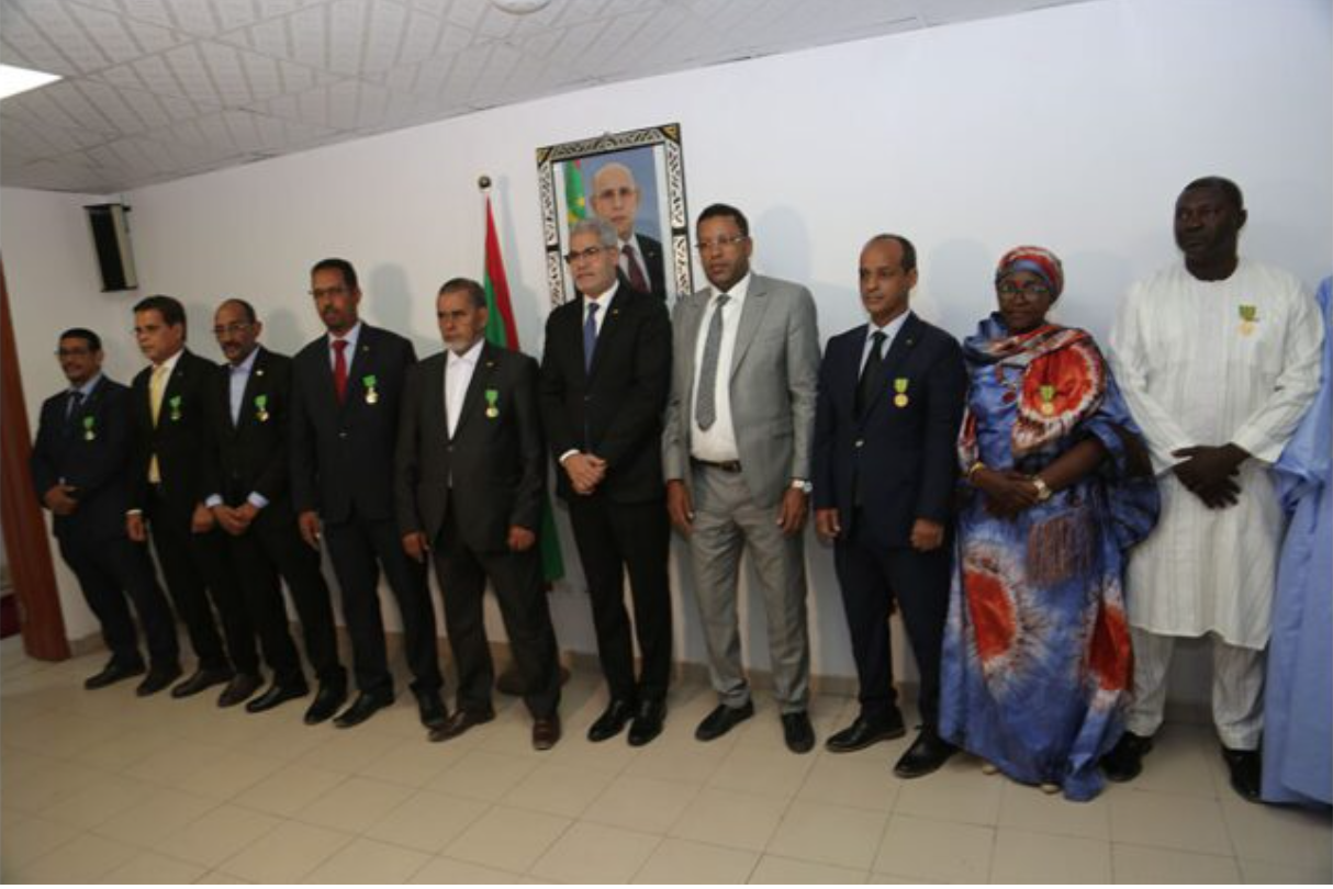 Le ministre de l’Agriculture décore plusieurs travailleurs du département