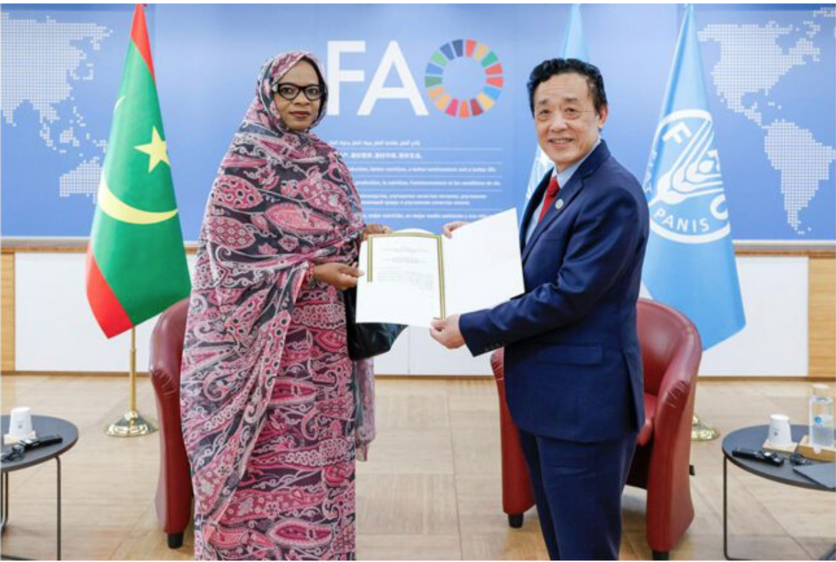 La représentante de notre pays auprès de la FAO présente ses lettres de créance