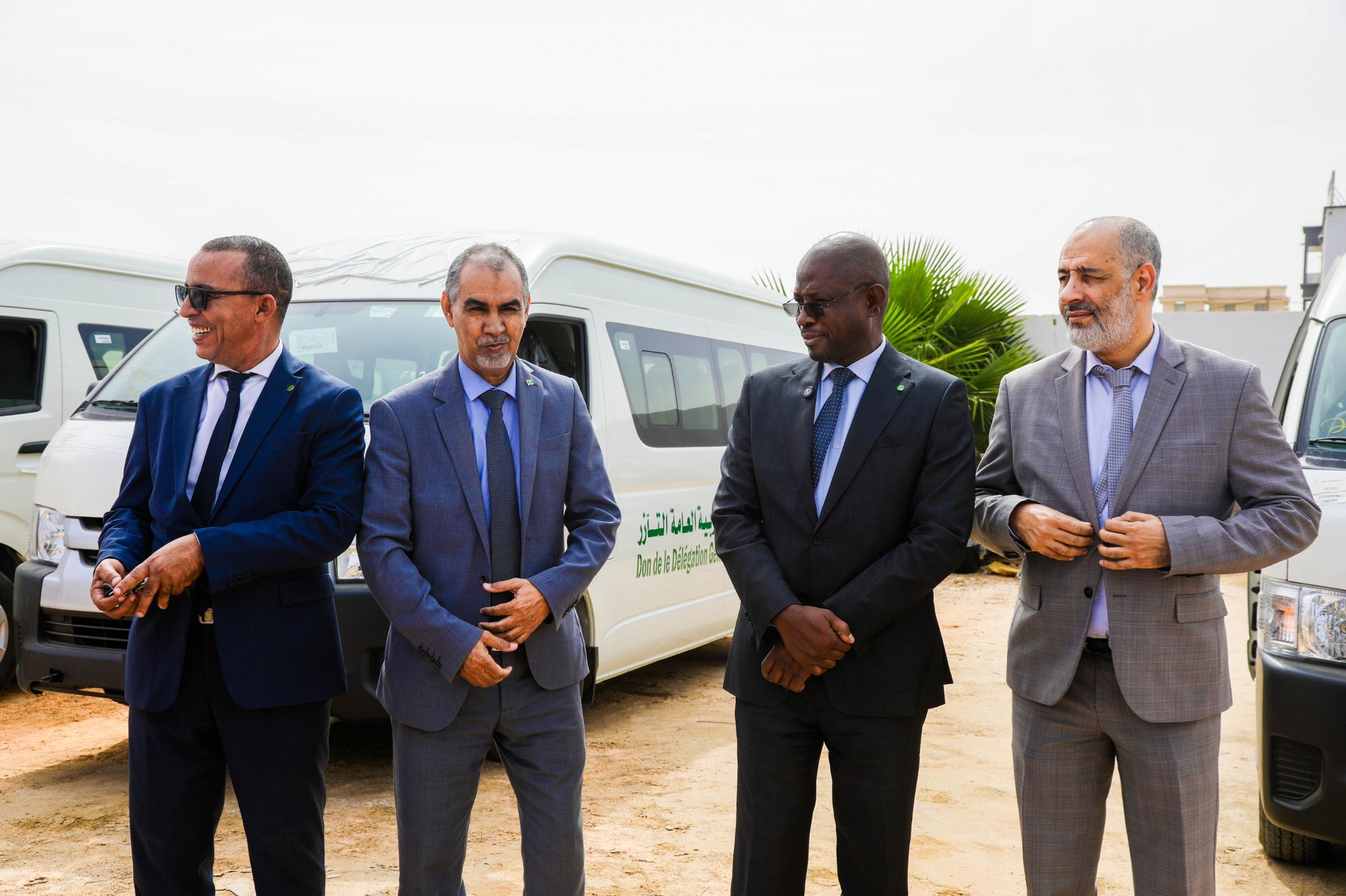 TAAZOUR livre quatre bus au Centre de formation et de promotion sociale à Nouakchott