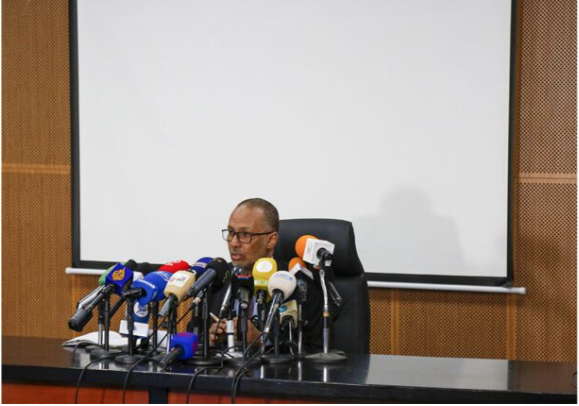 Président du patronat : les besoins du pays en carburants et produits de base sont assurés