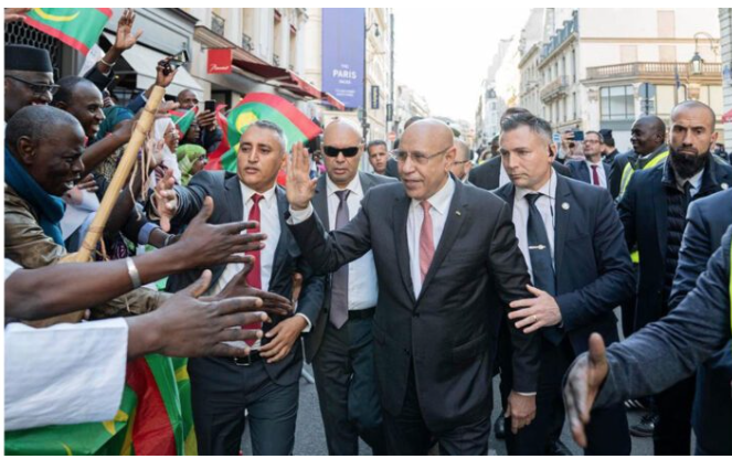 La communauté mauritanienne à Paris organise un accueil chaleureux pour le Président de la République