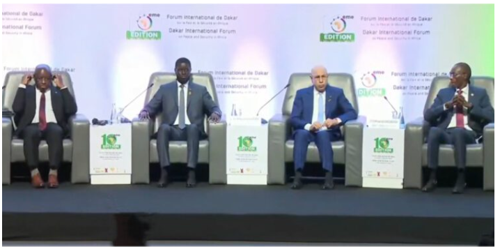 Le Président de la République participe à Dakar à l’ouverture de la dixième édition du Forum international sur la paix et la sécurité en Afrique