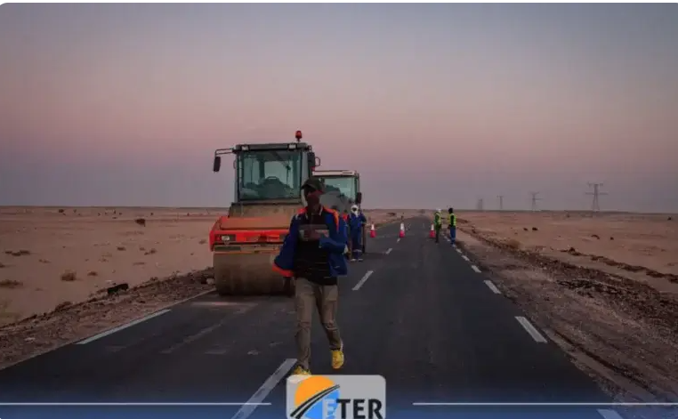Après les dernières tempêtes, ETER déploie du matériel sur les différents axes routiers nationaux pour les désensabler