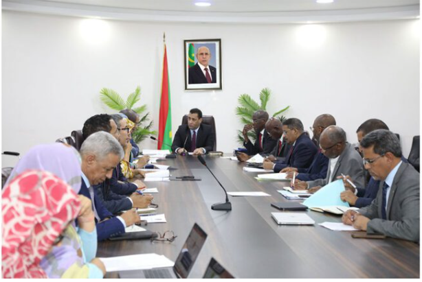 Le Premier ministre préside la réunion du comité ministériel chargé de développer les partenariats entre les secteurs public et privé