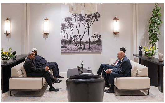 Le Président de la République rencontre les présidents de la Sierra Leone, du Sénégal, du Cap-Vert et de la Gambie
