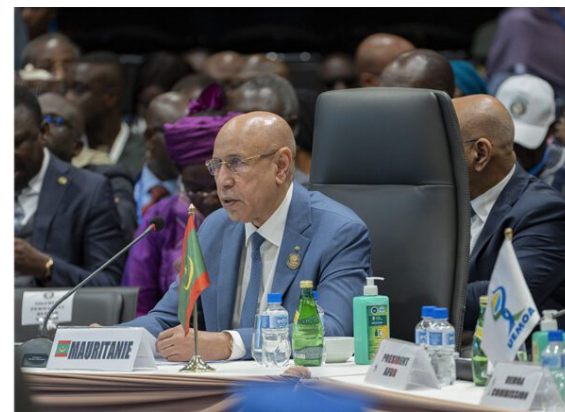 Le Président de la République réaffirme devant le Sommet de la CEDEAO l’engagement de la Mauritanie en faveur de l’intégration régionale et du renforcement de la sécurité et de la stabilité en Afrique de l’Ouest