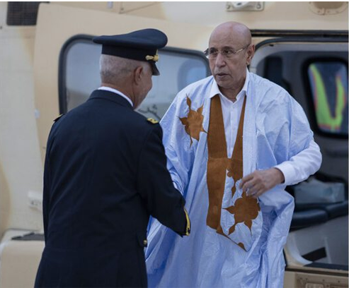 Le Président de la République arrive à Ouadane, deuxième étape de sa visite dans la wilaya de l’Adrar