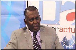 L'armée de Birame : 20 personnes, 200 claviers et un ambassadeur... L'armée de Birame : 20 personnes, 200 claviers et un ambassadeur...