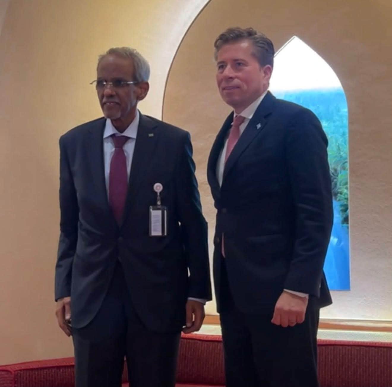 SEM. L’ambassadeur Cheikhna Ould Nenni Moulaye Zeine, Représentant Permanent de la Mauritanie auprès des Nations Unies, rencontre le Sous-Secretaire Général des Nations Unies affaires humanitaires