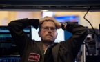 L'affolement gagne Wall Street, le Dow Jones plonge